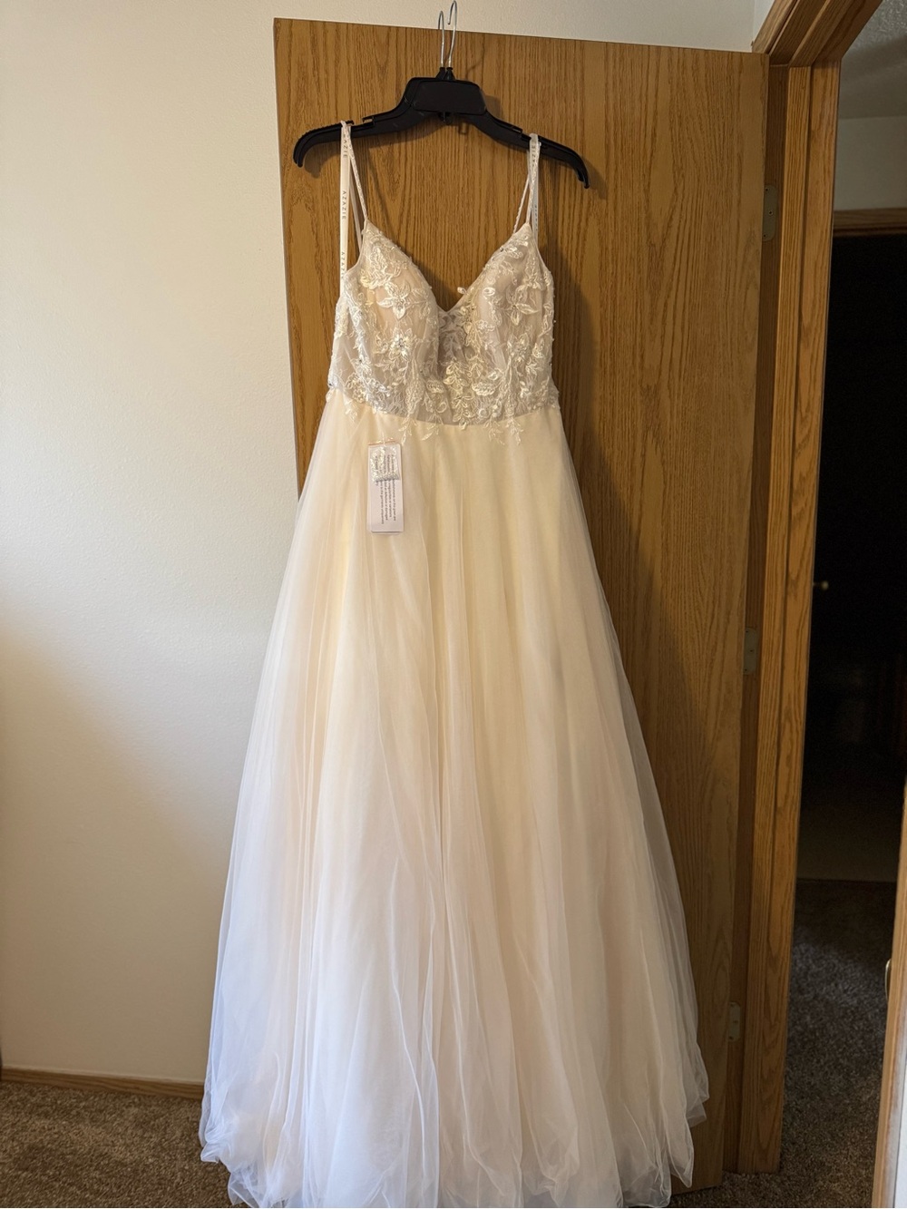 Azazie Ivory Lace Appliqué Tulle Wedding Gown